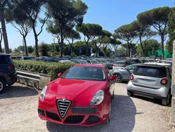 Rosso Usata 2011 Alfa Romeo Giulietta Due volumi | 7800 € (Buon prezzo)