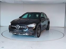 Nero Usata 2023 Mercedes GLA180 SUV | 32.900 € (Buon prezzo)