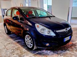 Nero Usata 2010 Opel Corsa Cosmo Tre volumi | 3500 € (Buon prezzo)