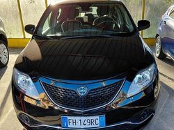 Nero Usata 2017 Lancia Ypsilon Silver Due volumi | 5900 € (Buon prezzo)