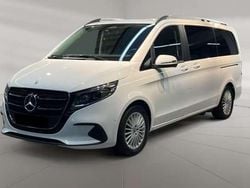 Bianco Usata 2024 Mercedes V220 Avantgarde Monovolume | 55.750 € (Buon prezzo)