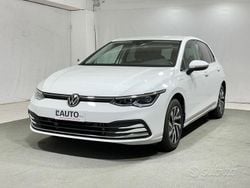 Bianco Usata 2021 VW Golf VIII Style Tre volumi | 23.300 € (Buon prezzo)