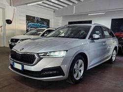Argento Usata 2022 Skoda Octavia Executive Station wagon | 17.990 € (Super prezzo)
