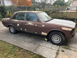 Usata 1970 Mercedes E280 | 2000 €