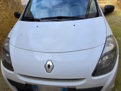 Usata 2011 Renault Clio III Due volumi | 3800 € (Buon prezzo)