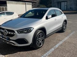 Usata 2023 Mercedes GLA200 SUV | 34.999 €