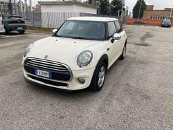 Bianco Usata 2015 Mini One D Business Due volumi | 9500 € (Buon prezzo)