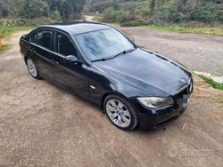 Nero Usata 2008 BMW 320 Tre volumi | 4500 € (Ottimo prezzo)