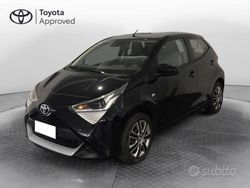 Nero Usata 2021 Toyota Aygo X-play Due volumi | 14.900 € (Buon prezzo)