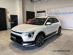 Bianco Nuova 2025 Kia Niro Style SUV | 31.900 € (Buon prezzo)