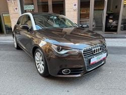 Marrone Usata 2011 Audi A1 Ambition Tre volumi | 7200 € (Buon prezzo)