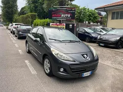 Grigio Usata 2010 Peugeot 207 Sport Tre volumi | 3700 € (Buon prezzo)