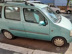Usata 2004 Opel Agila Edition Due volumi | 699 € (Super prezzo)