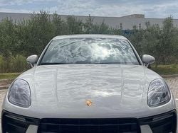 Grigio Usata 2023 Porsche Macan Turbo SUV | 80.000 €