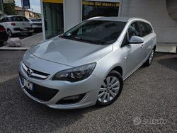 Grigio pastello Usata 2015 Opel Astra Cosmo Station wagon | 8900 € (Cara)