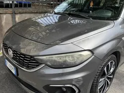 Grigio Usata 2016 Fiat Tipo Lounge Tre volumi | 8000 € (Ottimo prezzo)