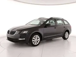 Nero Usata 2018 Skoda Octavia Ambition Station wagon | 13.900 € (Buon prezzo)