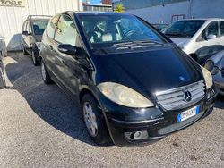 Nero Usata 2008 Mercedes A180 Avantgarde Coupé | 1500 € (Ottimo prezzo)