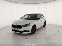 Bianco metallizzato Usata 2023 Skoda Fabia Style Due volumi | 15.600 € (Buon prezzo)