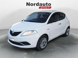 Bianco Usata 2017 Lancia Ypsilon Gold Due volumi | 9400 € (Buon prezzo)