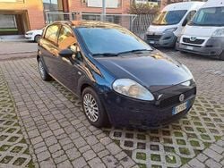 Blu/azzurro Usata 2011 Fiat Grande Punto S Due volumi | 2700 € (Super prezzo)