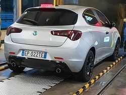 Grigio Usata 2013 Alfa Romeo Giulietta Tre volumi | 3900 €