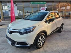 Bianco Usata 2015 Renault Captur Zen SUV | 8900 € (Buon prezzo)