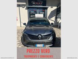 Grigio Usata 2024 Renault Clio V Techno Tre volumi | 16.000 € (Buon prezzo)