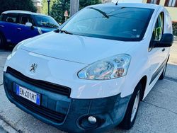 Bianco Usata 2012 Peugeot Partner Tepee Monovolume | 4500 € (Buon prezzo)
