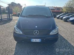 Blu Usata 2010 Mercedes Viano Monovolume | 5900 € (Super prezzo)