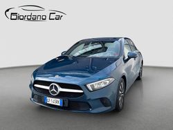 Blu Usata 2021 Mercedes A180 Business Tre volumi | 20.800 € (Ottimo prezzo)