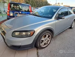 Argento(met.) Usata 2007 Volvo C30 Momentum Due volumi | 1900 € (Ottimo prezzo)