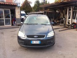Grigio Usata 2006 Ford C-MAX Monovolume | 2599 € (Buon prezzo)