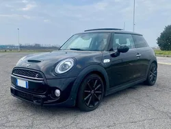 Nero Usata 2018 Mini Cooper SD Hype Due volumi | 17.400 € (Buon prezzo)