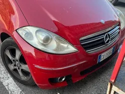 Usata 2006 Mercedes A200 Avantgarde Due volumi | 200 € (Super prezzo)