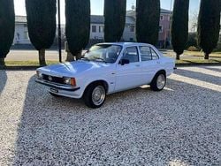 Usata 1978 Opel Kadett Tre volumi | 6000 €