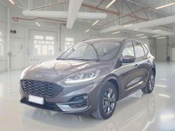 Grigio magnetic Usata 2024 Ford Kuga ST-Line SUV | 27.900 € (Cara)