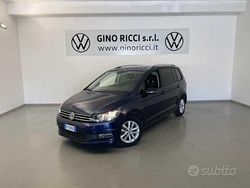 Blu/azzurro Usata 2017 VW Touran Business Monovolume | 16.900 € (Buon prezzo)