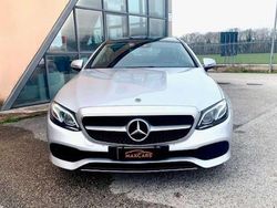 Argento Usata 2018 Mercedes E220 Business Coupé | 21.900 € (Super prezzo)
