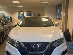 Bianco Usata 2018 Nissan Qashqai N-Connecta SUV | 15.400 € (Buon prezzo)