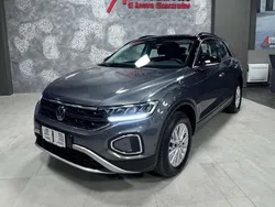 VW T-Roc