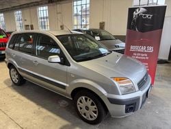 Argento Usata 2008 Ford Fusion Tre volumi | 2900 € (Buon prezzo)