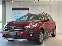 Rosso Usata 2022 Dacia Sandero Comfort Due volumi | 13.400 € (Buon prezzo)
