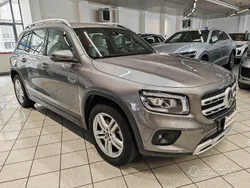 Grigio montagna Usata 2022 Mercedes GLB200 Executive SUV | 31.800 € (Ottimo prezzo)