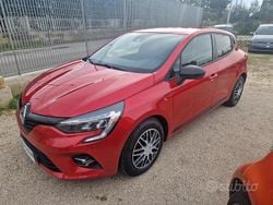 Rosso Usata 2020 Renault Clio V Tre volumi | 9900 € (Super prezzo)