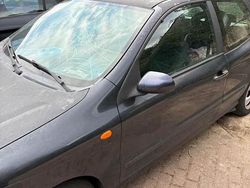 Blu Usata 2001 Fiat Bravo Due volumi | 450 € (Super prezzo)