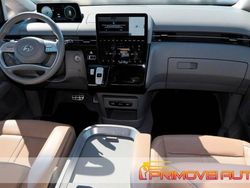 Grigio Usata 2022 Hyundai Staria Monovolume | 45.300 €