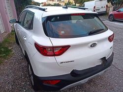 Bianco Usata 2019 Kia Stonic Urban SUV | 12.300 € (Buon prezzo)