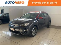 Grigio Usata 2019 Kia Stonic Style SUV | 13.699 € (Buon prezzo)