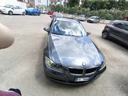 Usata 2005 BMW 320 Efficient Dynamics Station wagon | 2800 € (Buon prezzo)